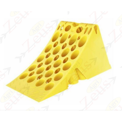 Plastic wheel chock
